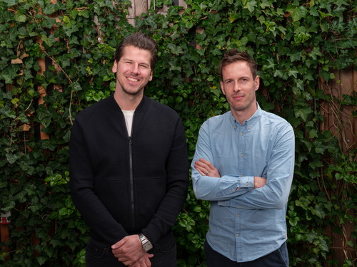 Unternehmer Tom Weingart mit Sternekoch Markus Arnold.