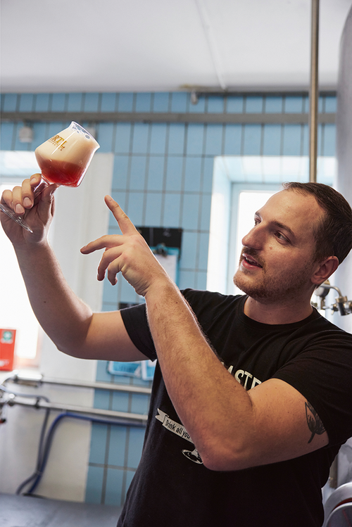 Biervirtuose Hertl: Sein Spezialgebiet sind aromaintensive
»Geschmacksbomben« aus regionalen Rohstoffen.