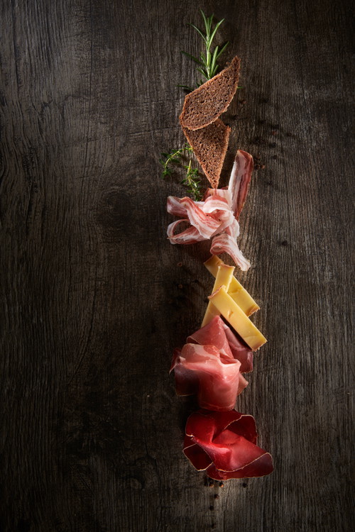 Trockenfleisch und Speck-Gustostückerl.