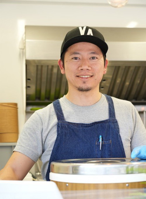 Der japanische Koch Shota Hasegawa.
