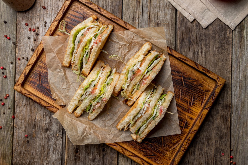 The Best Streetfood Guide Spots for Breads & Sandwiches in Helsinki