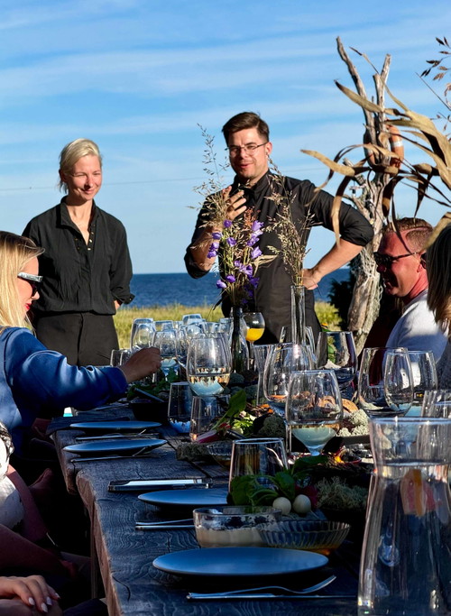 A gourmet dinner on Viirelaid, hosted by the Lithuanian Falstaff 3 Forks restaurants – Demo and Pas Mus.