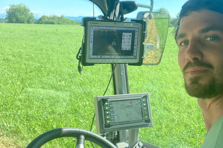 Mit seiner Firma SlowGrow verbindet Matthias Hollenstein altes Wissen mit neuer Technologie. Seine Gemüse und Getreide sind daher köstlich, nachhaltig und gesund.