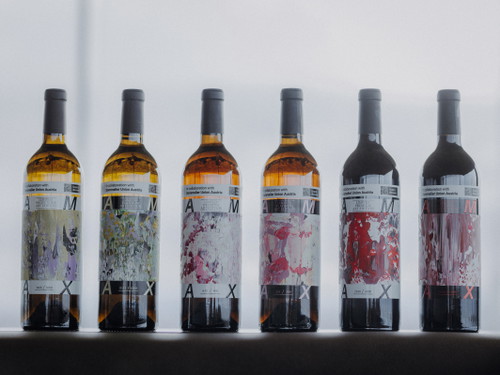 Sommelier-Staatsmeister Maximilian Steiner kooperiert für die neue Sommelier-Edition der Sommelier Union Austria mit Winzerinnen und Winzern seines besonderen Vertrauens.
