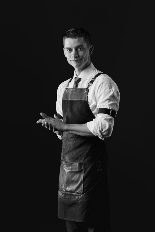 Head Bartender Matthieu Doucet verzaubert die Gäste mit seinen Cocktail-Künsten.
