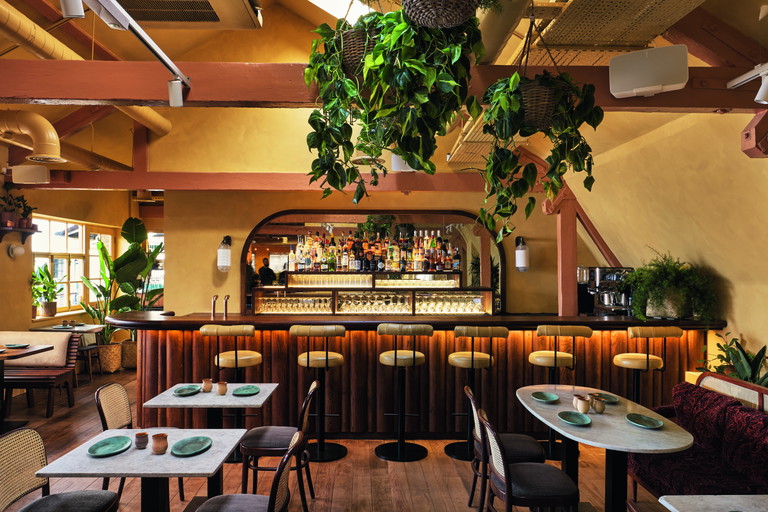 Das »Darjeeling Express« befindet sich auf der zweiten Etage des Kingly Court, einer bekannten Londoner Fressmeile. 
