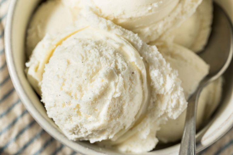 Kartoffelpüree wird oft als Eis-Ersatz verwendet und in manchen Fällen auch eingefärbt. 