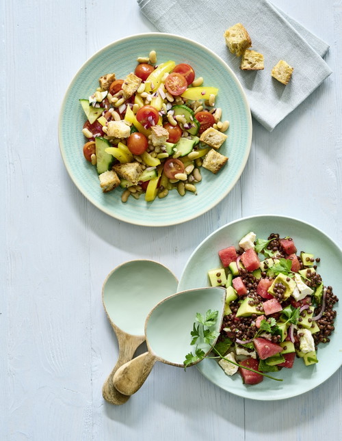 Der Gazpacho-Salat mit Wassermelone, Linsen und Feta.