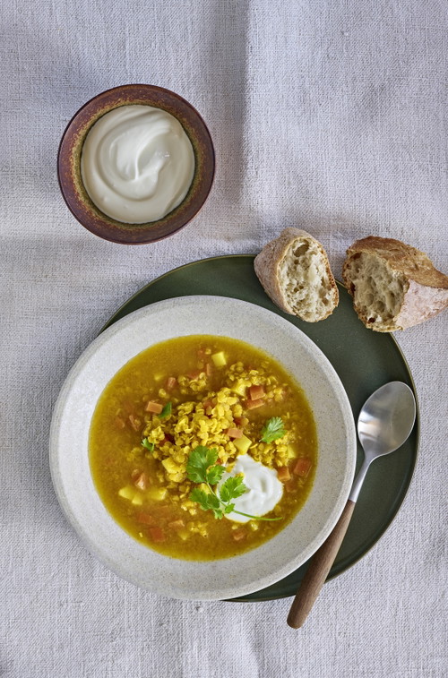 Die Linsen-Orangen-Suppe.