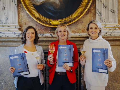 Johanna Weiß, Team PR &amp; Corporate Design Österreich Wein Marketing; Christina Nussbaumer, Buchautorin; Dagmar Gross, Geschäftsführerin Österreichisches Sektkomitee.