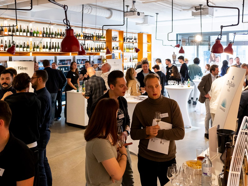 Neue Bühne für zwei Kultspirituosen: Del Fabro Kolarik stellte beim Event »Geschmax Explosión« Tequila und Mezcal in den Fokus 