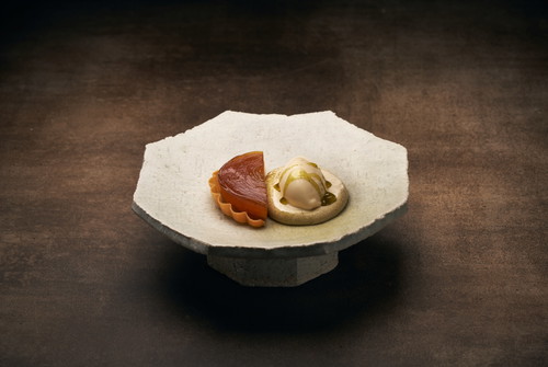 »Tarte tatin« mit Apfel, Punsch und Lorbeer. 