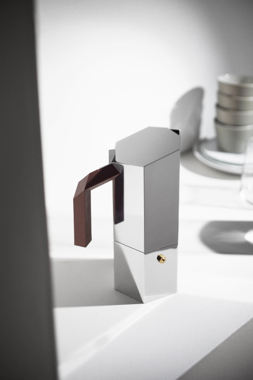 Mehnir by Michael Anastassiades