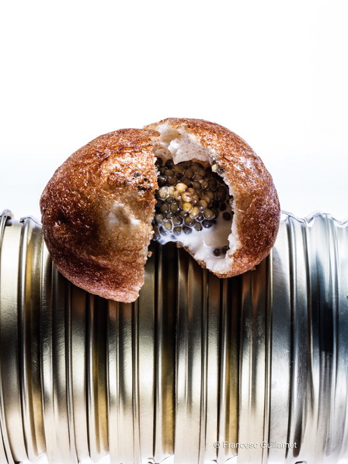 Ein ikonisches Gericht des Disfrutar: Ein »Brioche Panchino« mit Beluga-Kaviar