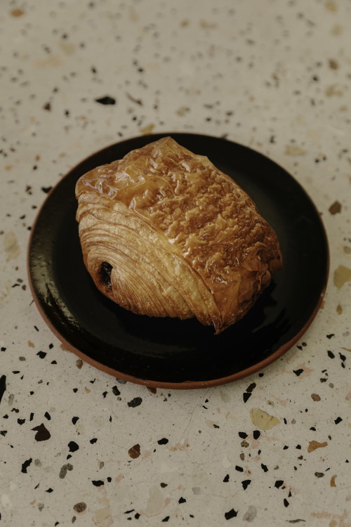 Ein Schoggi-Brötchen.