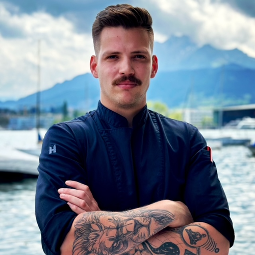 Tamas Czegledi.