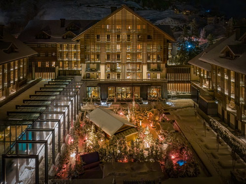 Das romantische Winterdorf vor dem «The Chedi Andermatt».