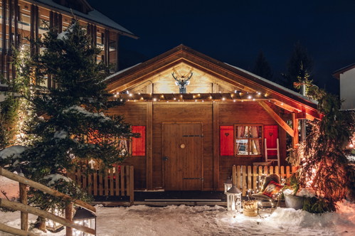 Im «The Chalet» können Besucher:innen ein klassisches Fondue geniessen.