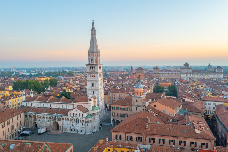 Kathedrale von Modena mitsamt dem Ghirlandina Turm