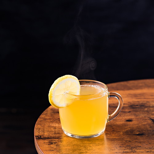 Einer der klassischsten Winterdrinks ist der Hot Toddy. Dan seiner variablen Zutaten kann er bis heute begeistern.