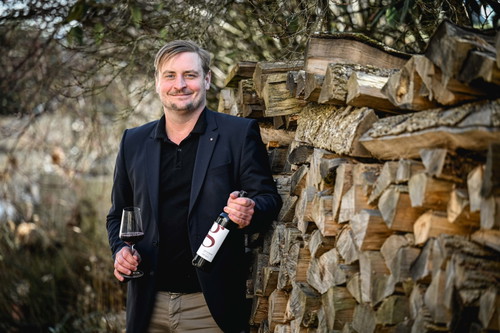 Nach Kärnten ist Oberösterreich die zweite aufstrebende Region des Berglandes. Leo Gmeiner aus Perg zählt zu den Vorreitern der Qualitätsweinproduktion ob der Enns.