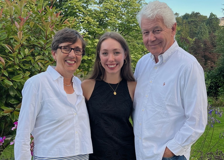Gründerfamilie: Mutter Victoria Liebrecht, Tochter Friederike Liebrecht und Vater Werner Frey (v.l.n.r.)