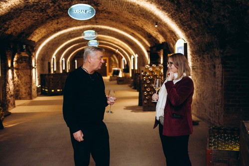Andreas Vitasek im Gespräch mit Aurore Jeudy.