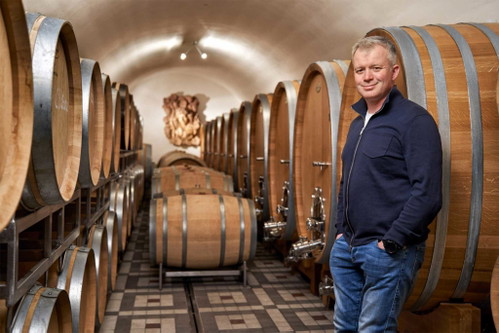 Weingut Kopfensteiner. Der Blaufränkisch von Thomas Kopfensteiner stammt von der Ried Saybritz in Deutsch
Schützen.