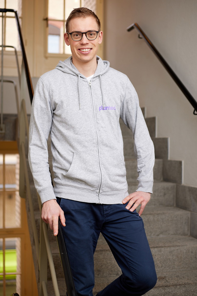 Eric Stirnemann (35) dokotorierte an der ETH und gründete Planted 2019 gemeinsam mit Pascal Bieri, Lukas Böni und Christoph Jenny. Sein Spezialgebiet: die Nassextrusion.