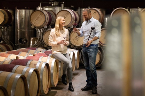 Das Weingut K+K Kirnbauer ist ein Urgestein der mittelburgenländischen Weinszene. Den Familienbetrieb führen Walter Kirnbauer und sein Sohn Markus.