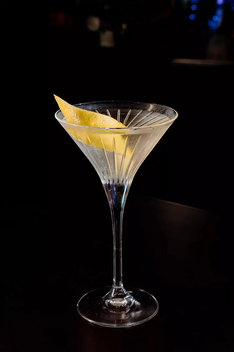 Vesper Martini secondo la International Bartenders Association