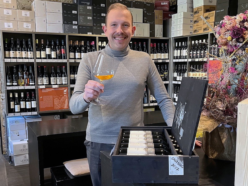Alexander Seiser in der Selektion Vinothek Burgenland.