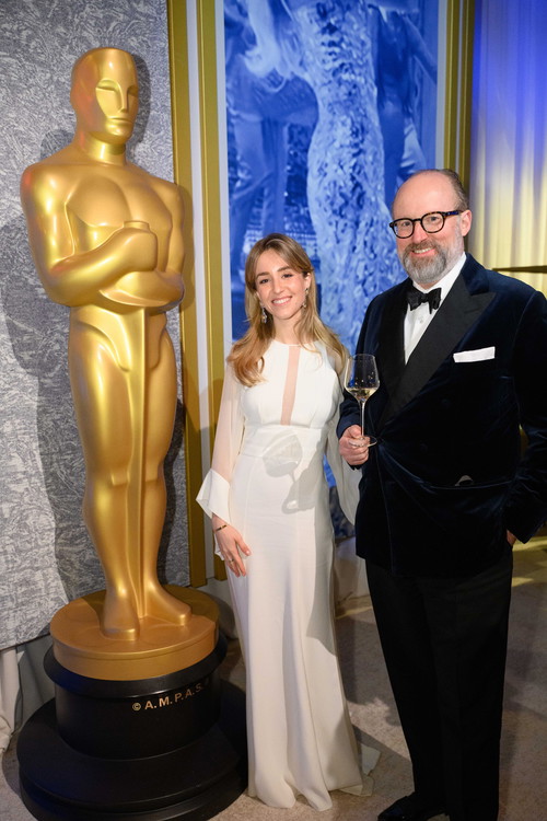 Prinz Robert von Luxemburg, Präsident und CEO der Domaine Clarence Dillon, mit seiner Tochter Charlotte de Nassau.
