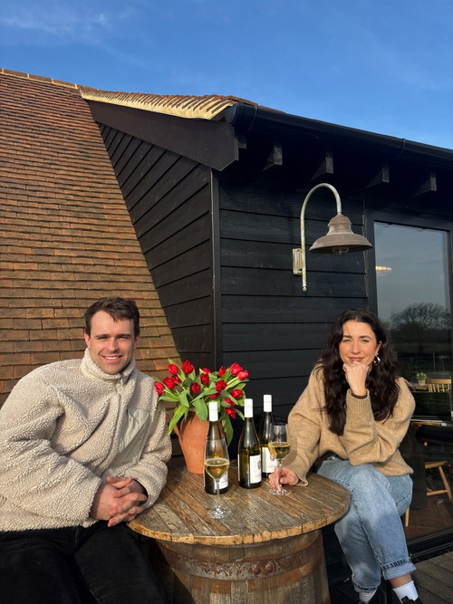 Joe Beckett and Rebecca Dancer vom Weingut Kinsbrook.