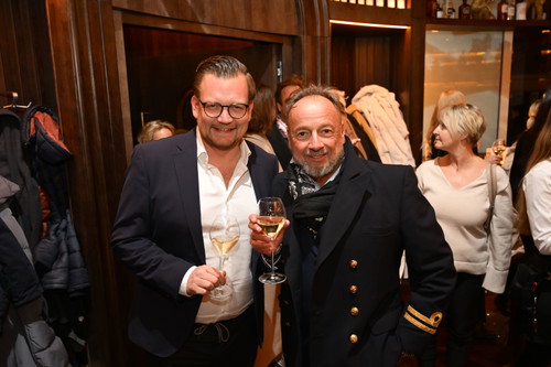 Jürgen Hofer (Manstein Zeitschriftenverlag) und Ralf-Wolfgang Lothert (JTI Austria).