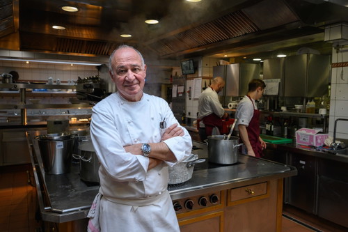 Marc Haeberlin (»L’Auberge de l’Ill«) ist durch die Schule des »Erbprinz« in Ettlingen gegangen – ein Haus, 
das mit seiner Küche maßgeblich zur Revolution der deutschen Gastronomie beitrug.