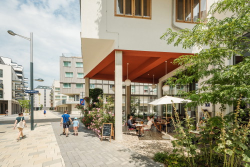 Café und Grätzeltreffpunkt »Café Feldhase«.