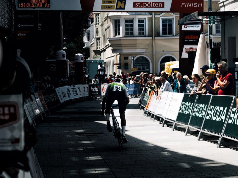 Auftakt der »Tour of Austria« in St. Pölten. Die Strecke verläuft drei Kilometer durch das Stadtgebiet.