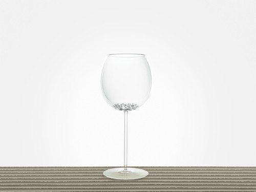 Die Weinglas-Reihe Chàdi des italienischen Herstellers Blueside Design.