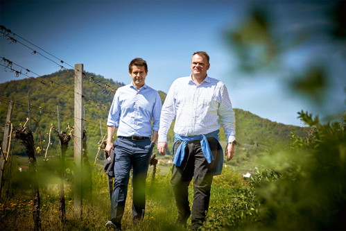 Roman Horvath und Heinz Frischengruber von der Domäne Wachau. 