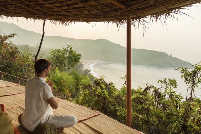 Meditieren mit Aussicht. Das »SwaSwara Resort« bietet dafür die idealen Bedingungen.