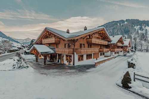 Das Hotel von aussen.