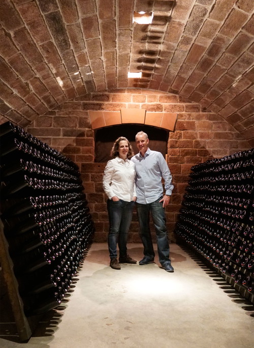 Barbara Roth und Thorsten Ochocki vom Wein- und Sektguts Wilhelmshof.
