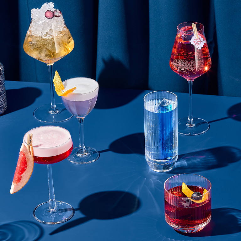 Genießer erwarten heute bei alkoholfreien Drinks keine mit hochgezogenen Augenbrauen servierte Saftschorlen mehr, sondern Drinks, die ebenso aufwändig gemixt werden und geschmacklich überzeugen, wie ihre alkoholischen Vettern.