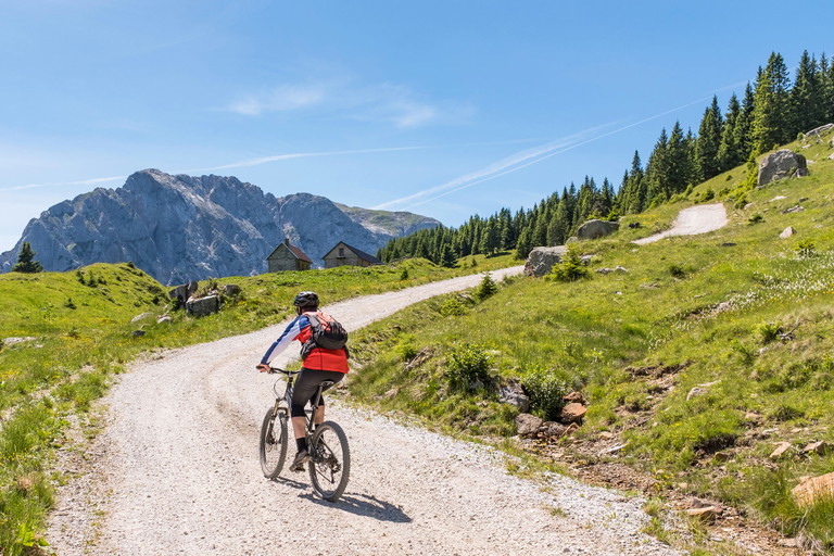 Radfahrer erleben in Kärnten unvergesliche Abenteuer.