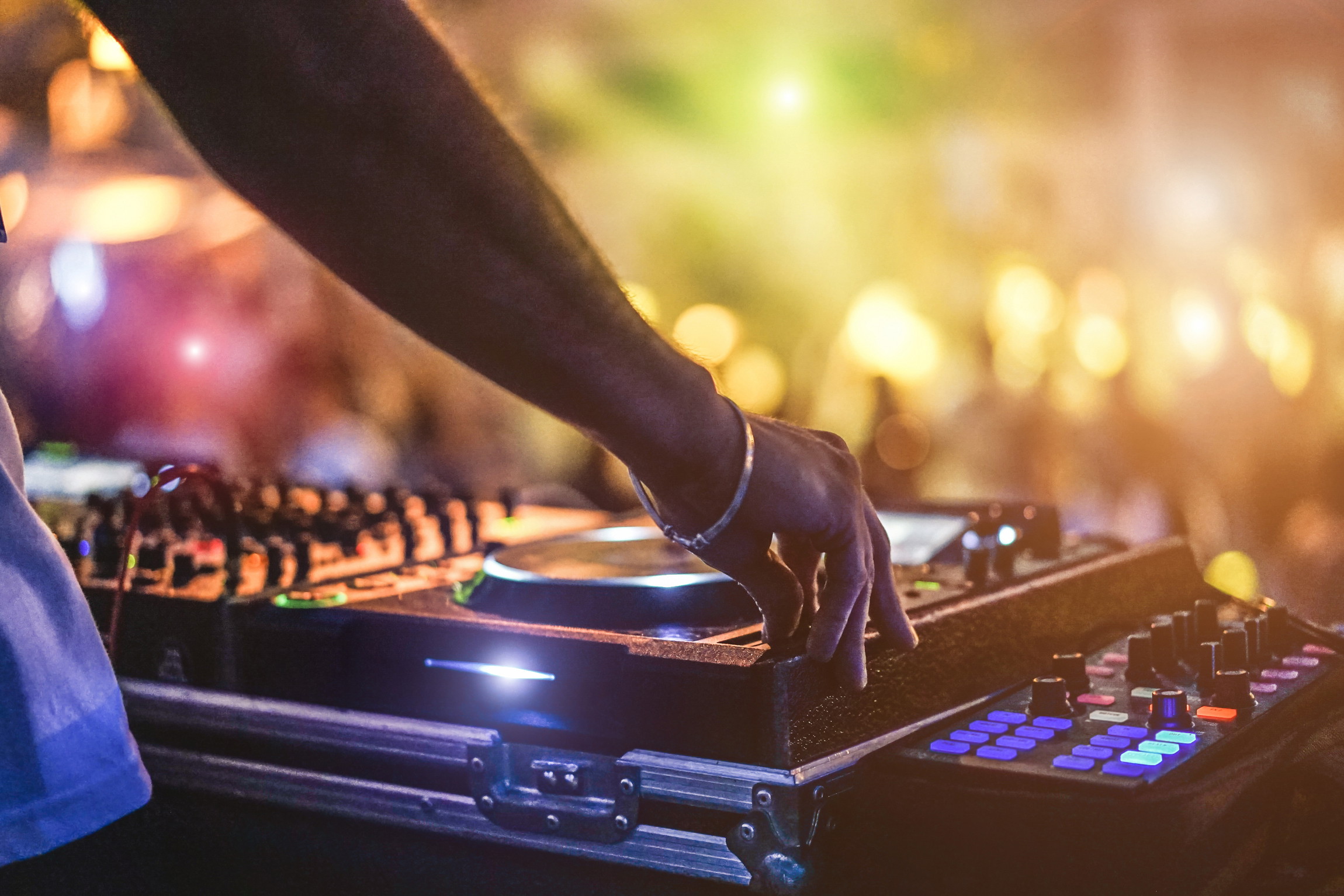 »Café Raves«: Der neue Trend, der den Tag aufmischt - Falstaff