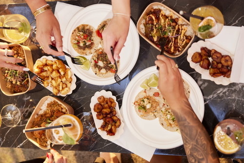 Gambische Gerichte verschmelzen harmonisch mit spanischen Tapas.