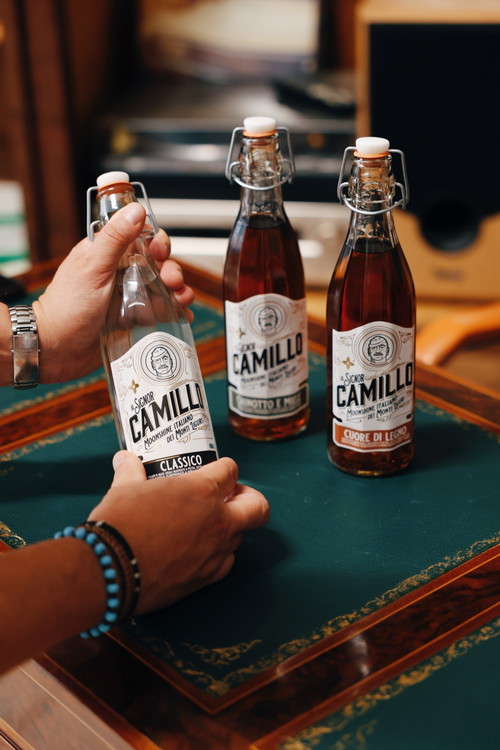 Moonshine "il Signor Camillo"