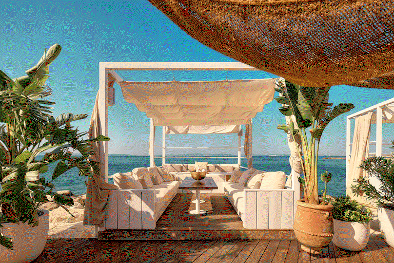 Magische Strandtage: Der Mistral Beach Club begeistert mit guter Musik, kühlen Drinks und Lounge-Feeling.