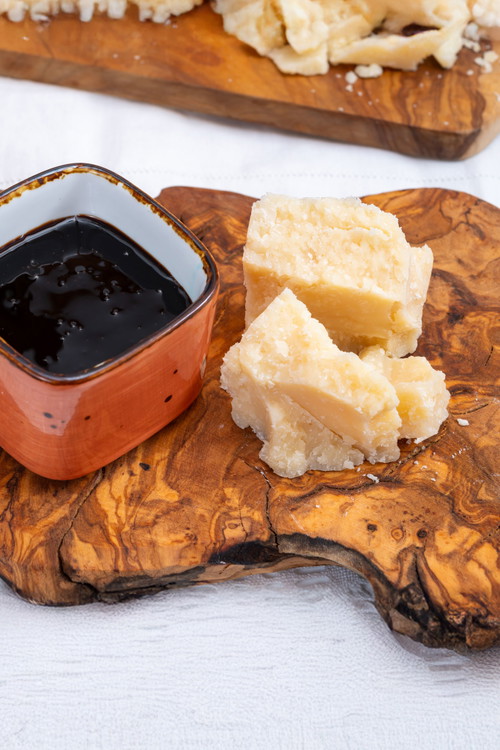 Balsamico mit Parmesan